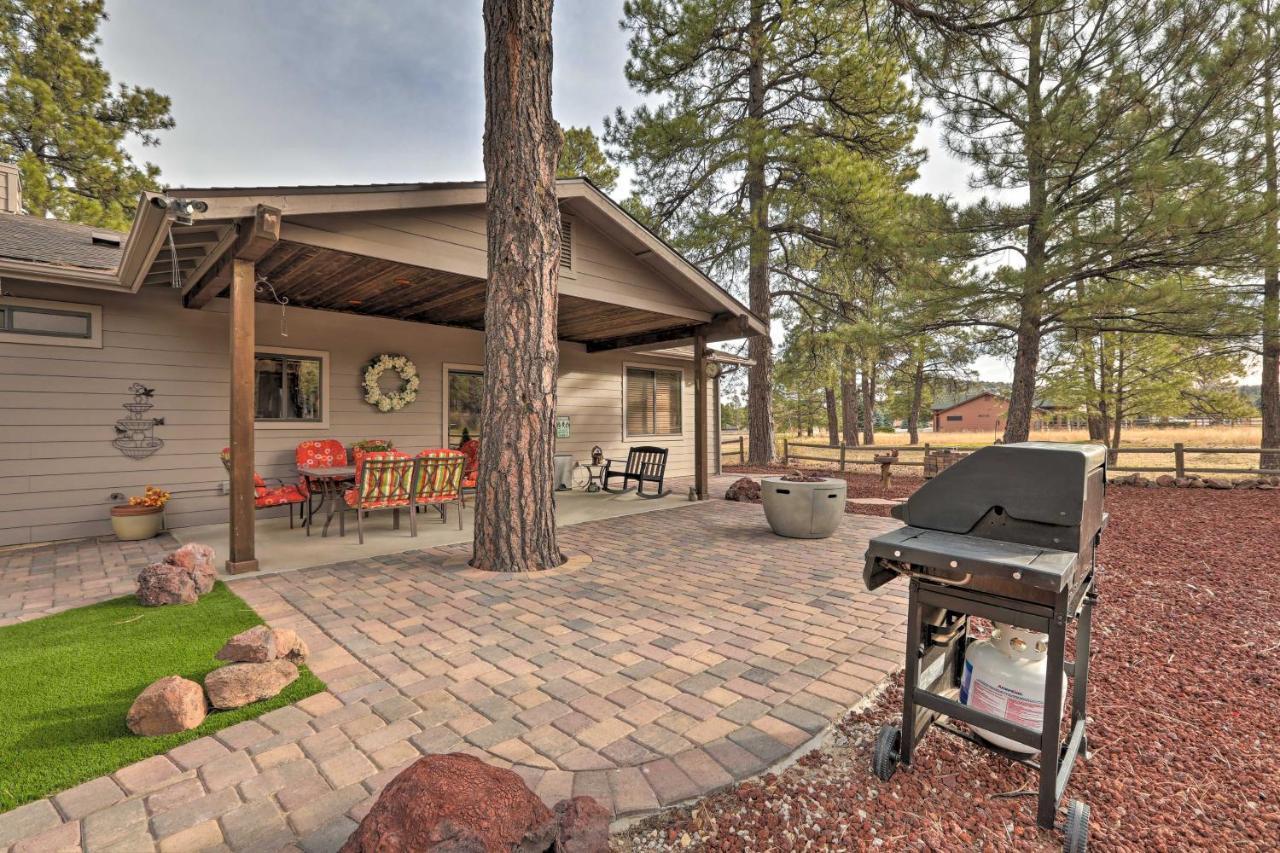 Arizona Home With Patio, Fire Pit And Gas Grill Williams Ngoại thất bức ảnh